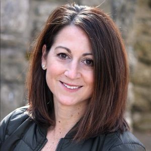 Meet your Posher, Jackie